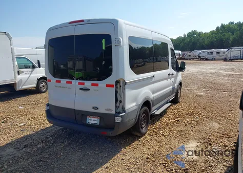 2016 Ford Transit Xlt z USA, uszkodzony, nr VIN 1FDZK1CM4GKB46112